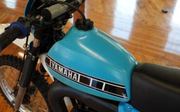Yamaha-IT250-1980-10