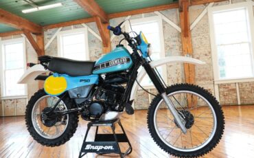 Yamaha-IT250-1980-4