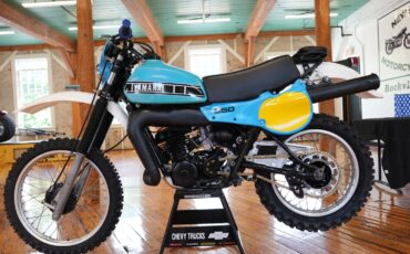 Yamaha-IT250-1980-8