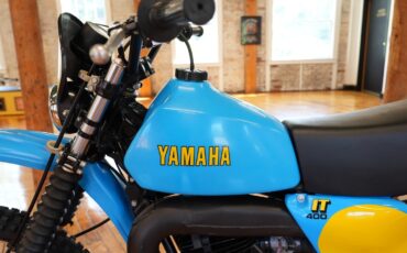 Yamaha-IT400F-1979-12