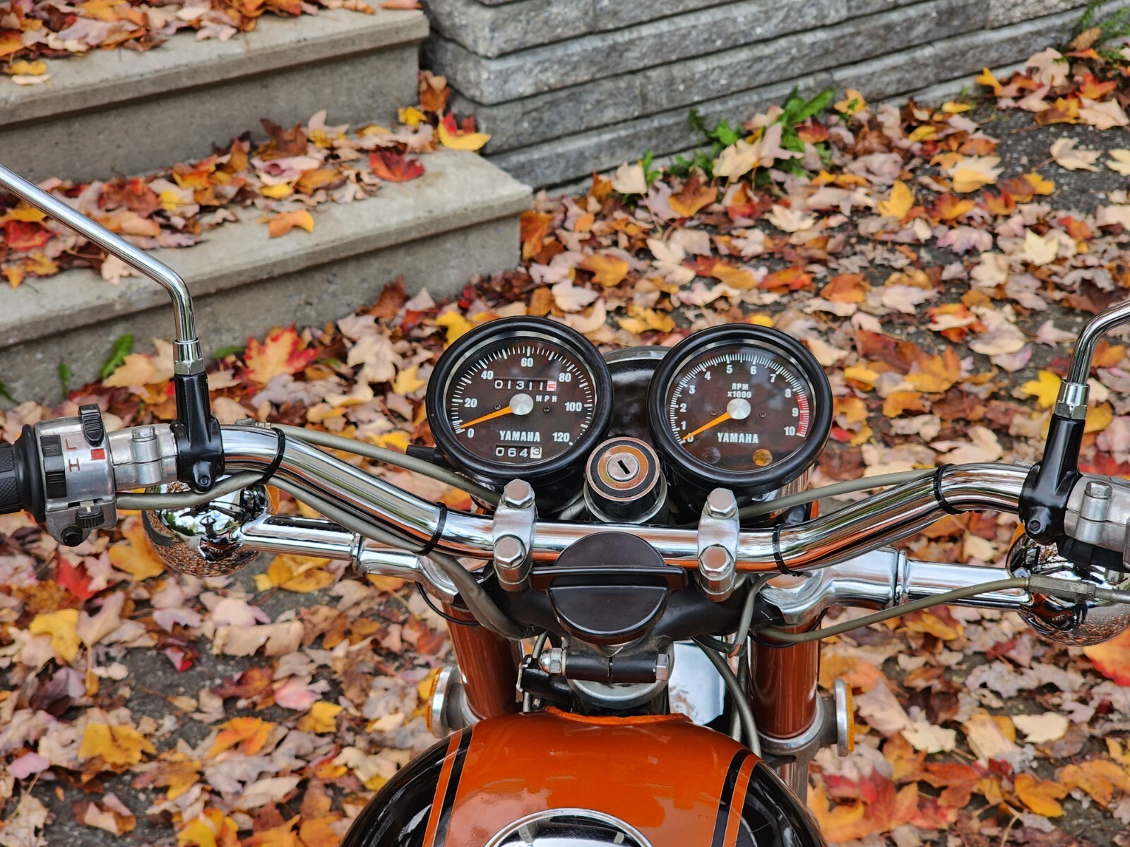 Yamaha-R5-1972-21