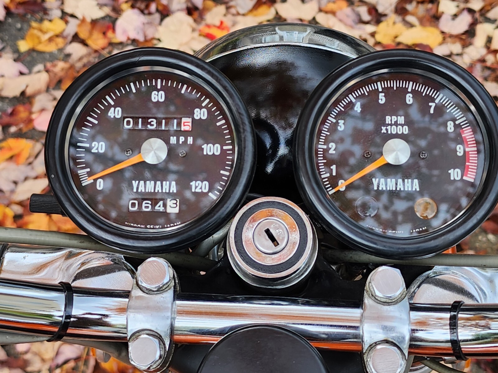 Yamaha-R5-1972-22