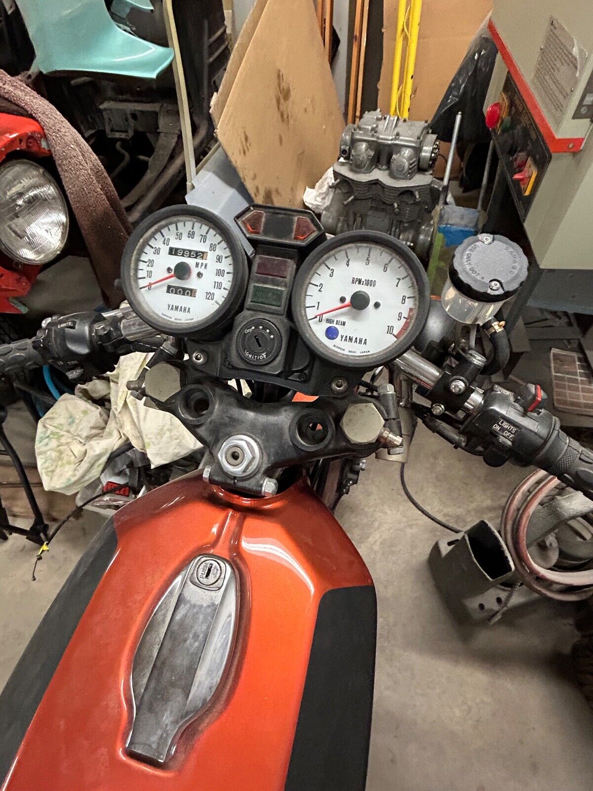 Yamaha-RD400-1977