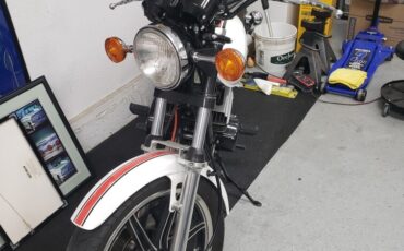Yamaha-RD400-DAYTONA-SPECIAL-1979-25