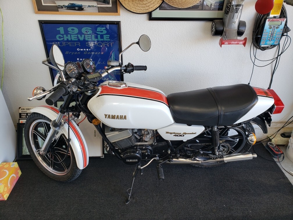 Yamaha-RD400-DAYTONA-SPECIAL-1979-29
