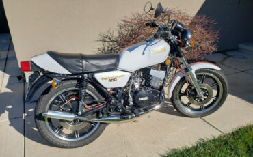 Yamaha-RD400-DAYTONA-SPECIAL-1979