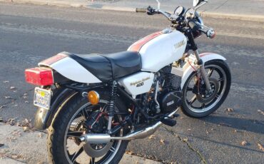 Yamaha-RD400-DAYTONA-SPECIAL-1979-5