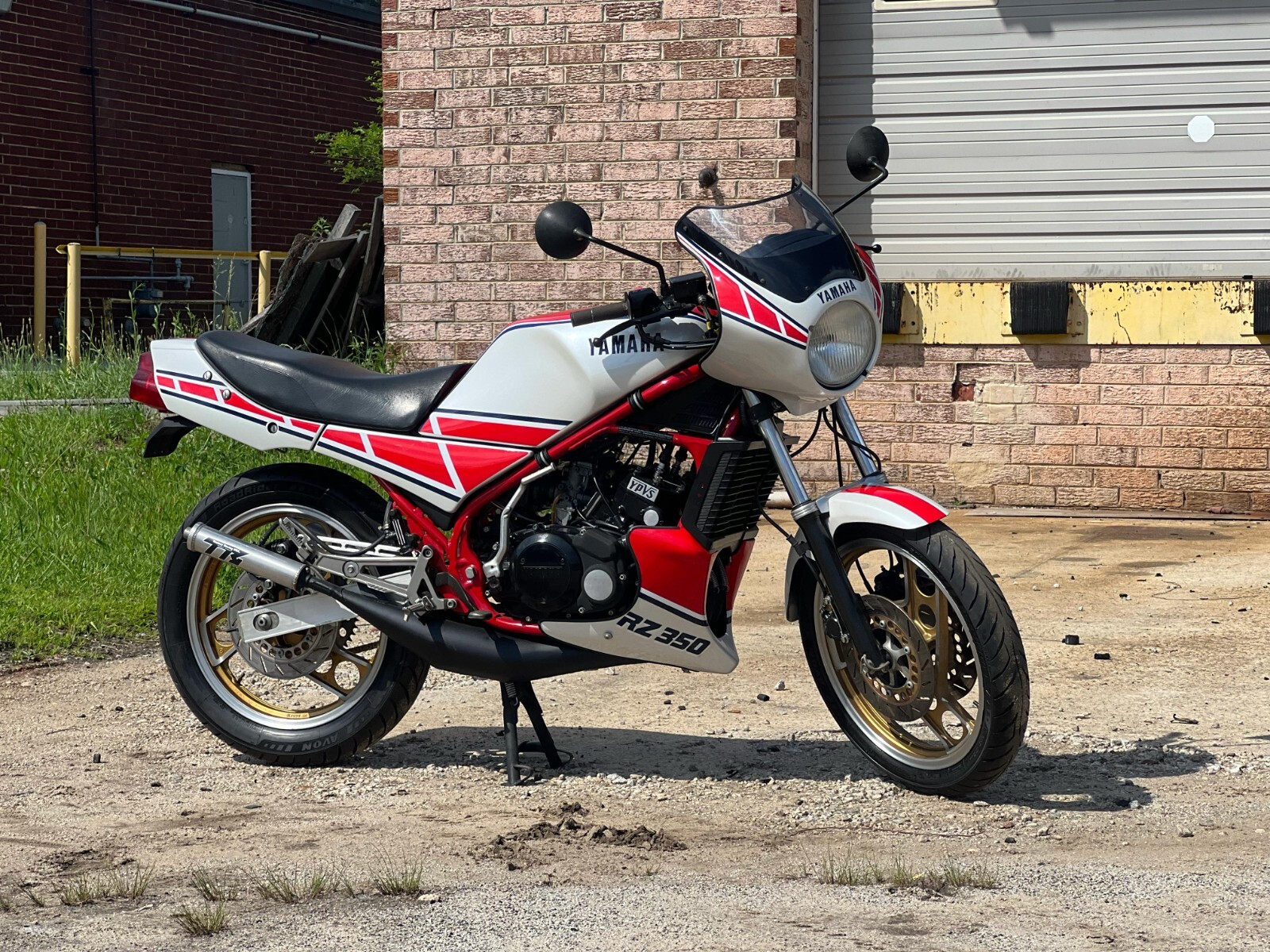 Yamaha-RZ-350-1985-14