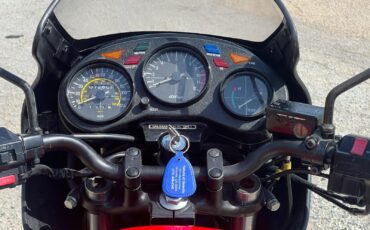 Yamaha-RZ-350-1985-5