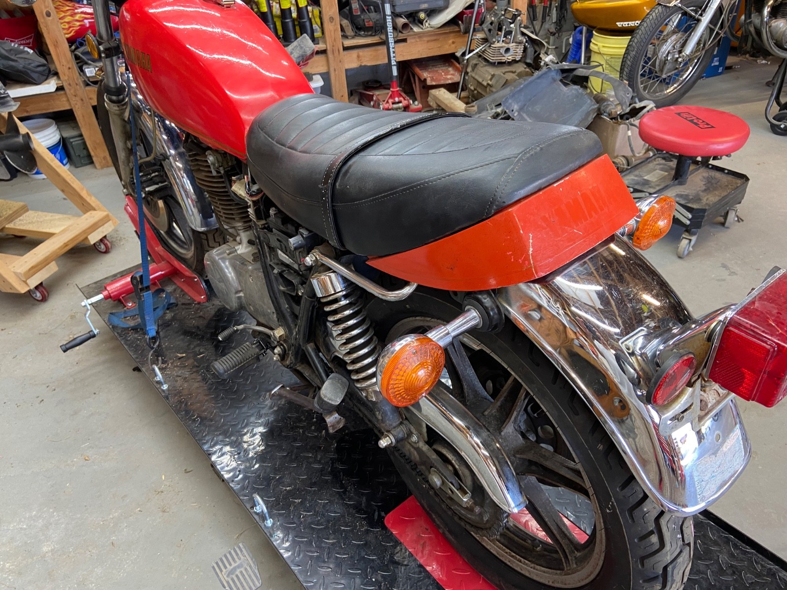 Yamaha-SR500-1979-10