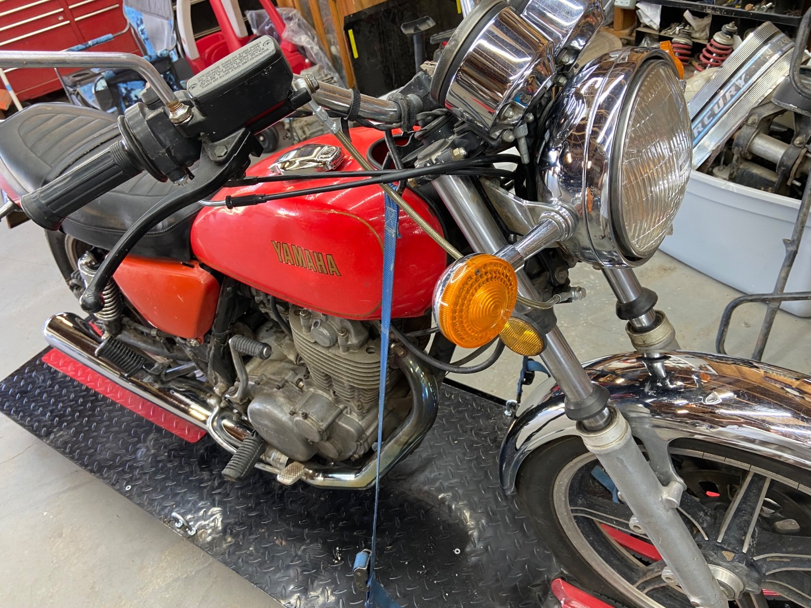 Yamaha-SR500-1979-5