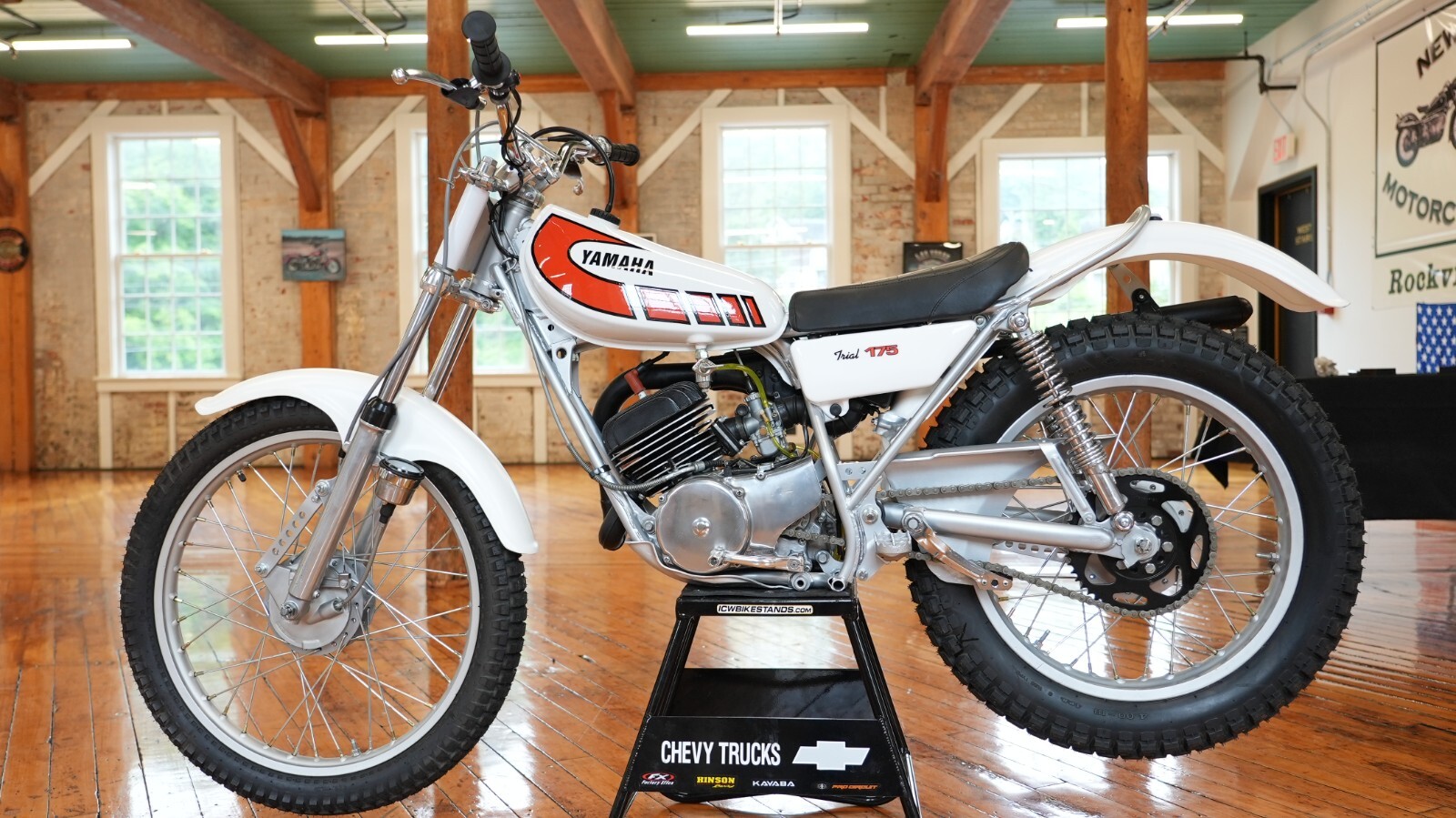 Yamaha-TY175-1976-6