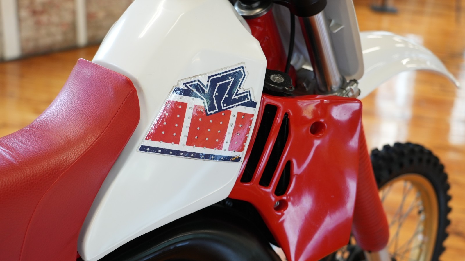 Yamaha-YZ-1985-3