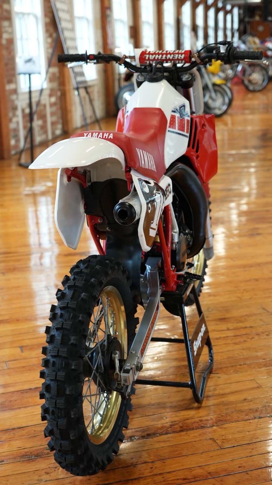 Yamaha-YZ-1985-5