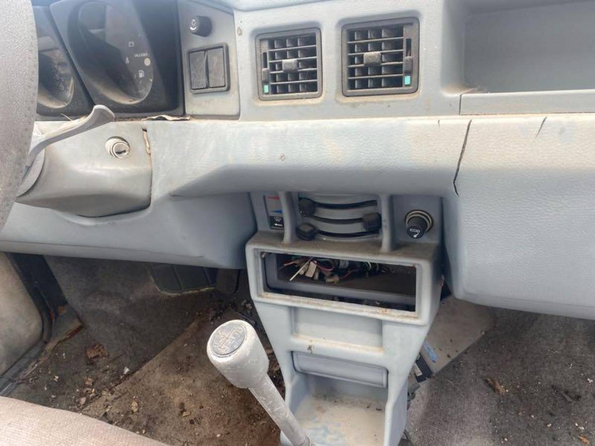 Yugo-102-gv-1989-11