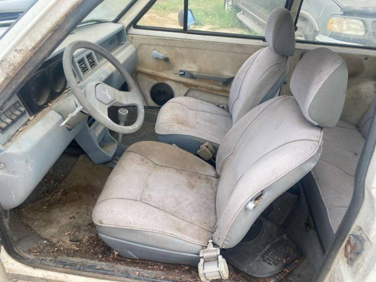 Yugo-102-gv-1989-7
