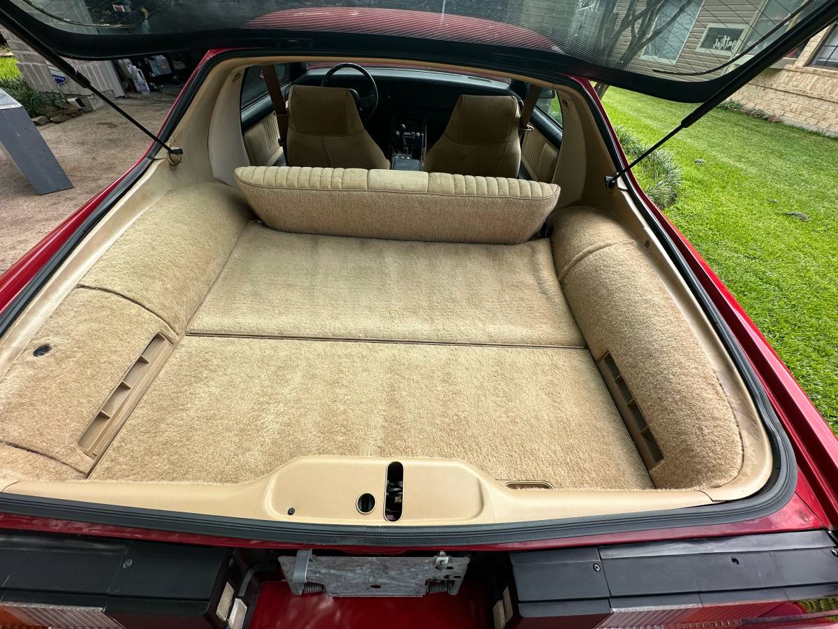 Z28-1982-red-10