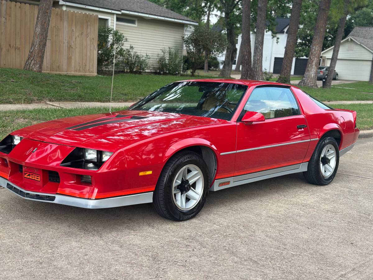 Z28-1982-red-14