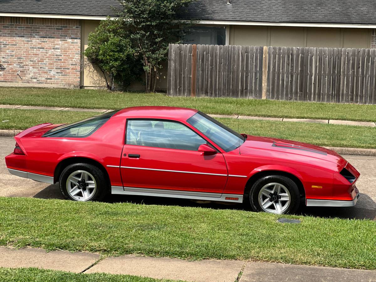 Z28-1982-red-15