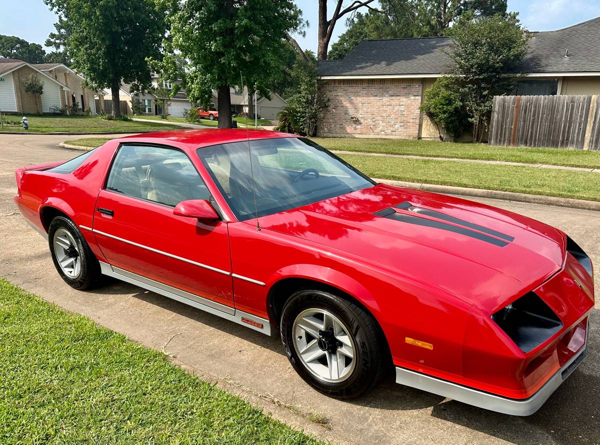 Z28-1982-red-16