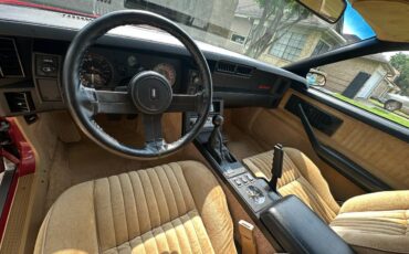 Z28-1982-red