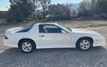 Z28-camaro-1991-white-2