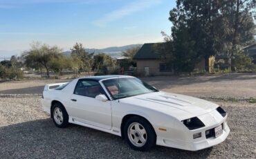 Z28-camaro-1991-white-4
