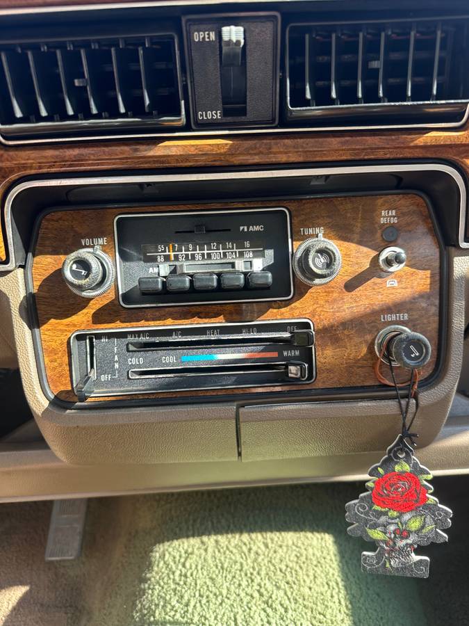 1979-brown-3