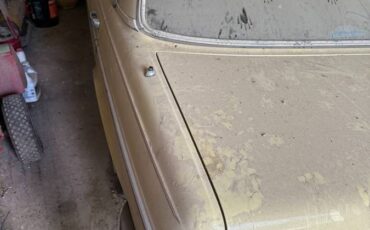 240d-diesel-1978-yellow-1