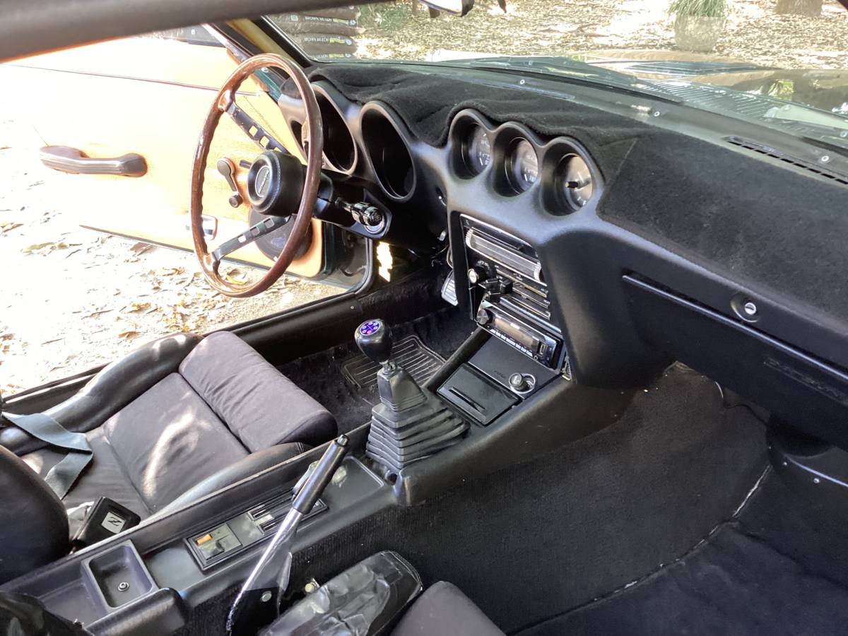 240z-1971-green-15