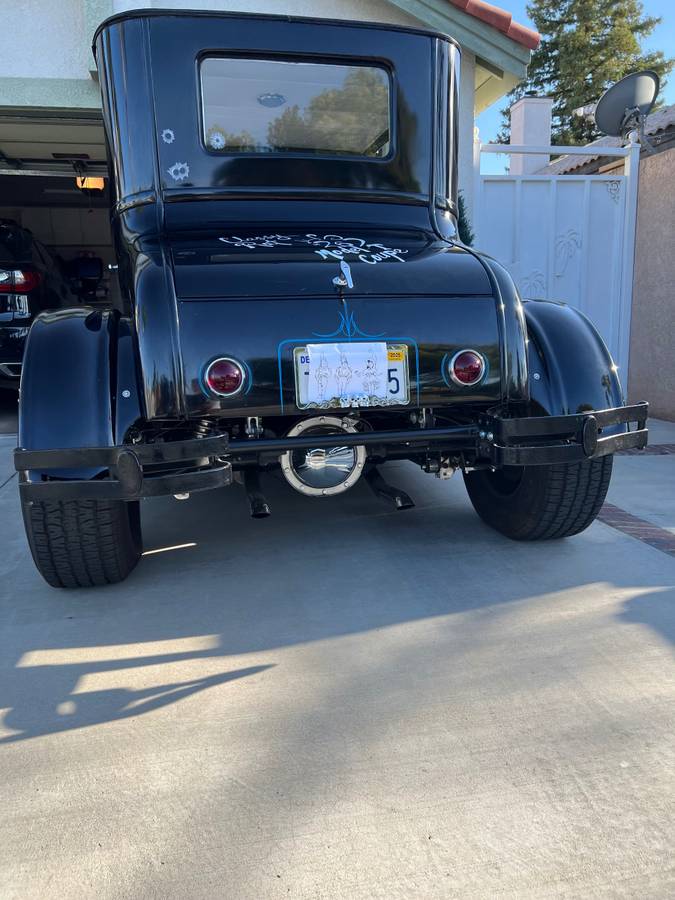 26-ford-model-t-1926-black-1