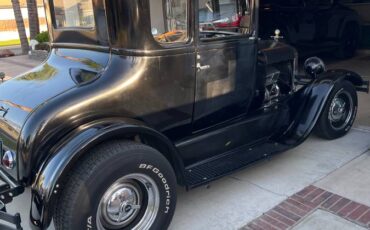 26-ford-model-t-1926-black-4