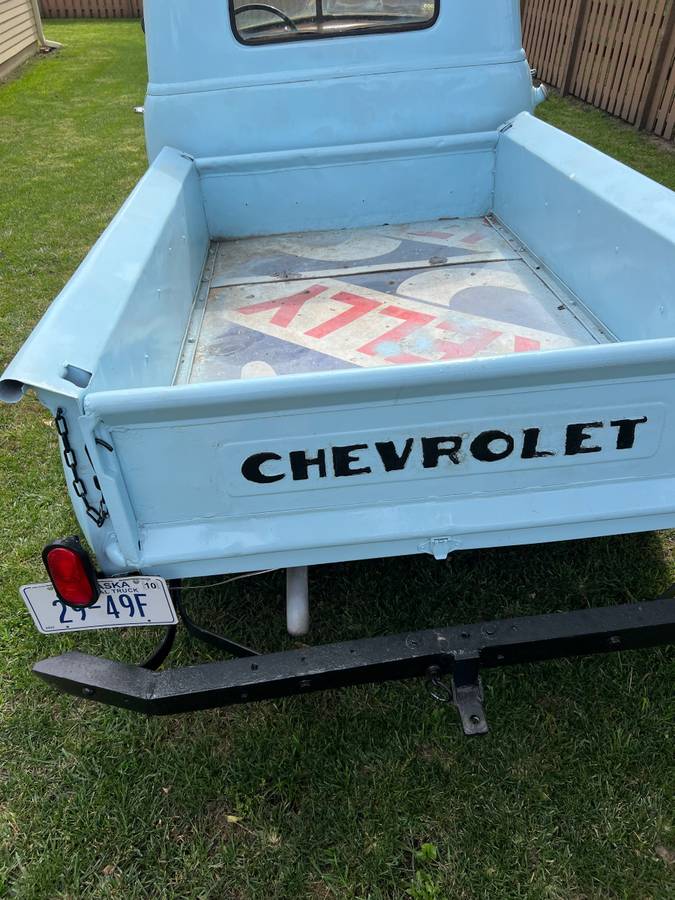 34-ton-chevy-1949-blue-2