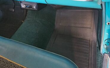 4-door-chevy-sedan-1957-14