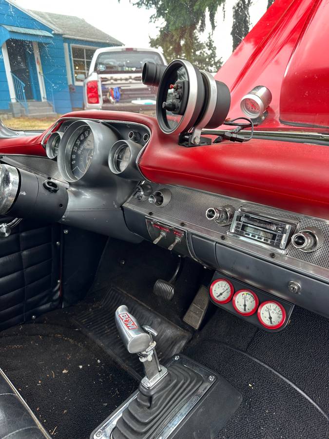 57-chevy-belaire-1957-red-4