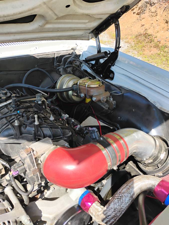 64-chevy-el-camino-1964-white-9