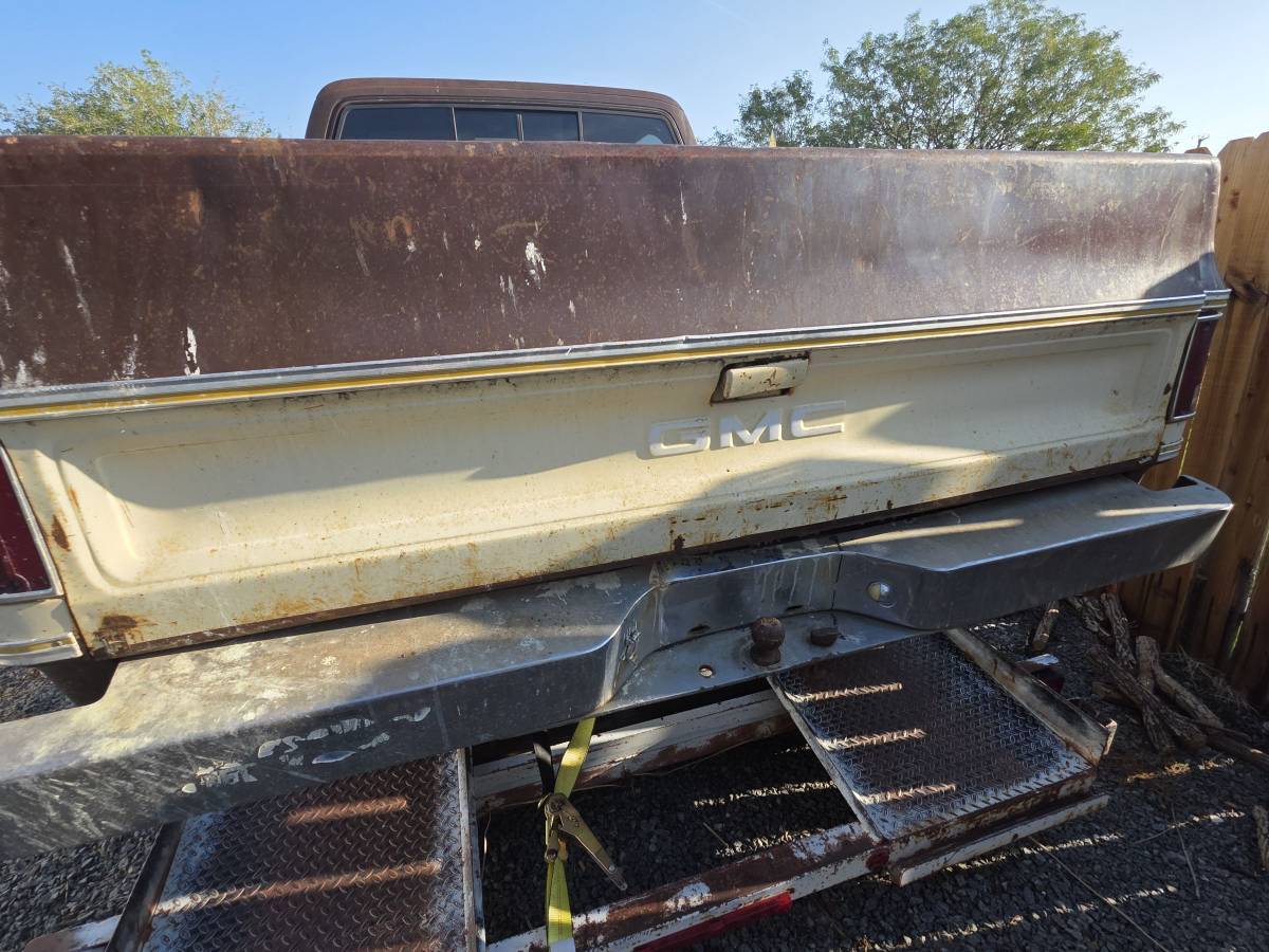 77-gmc-1977-brown-5