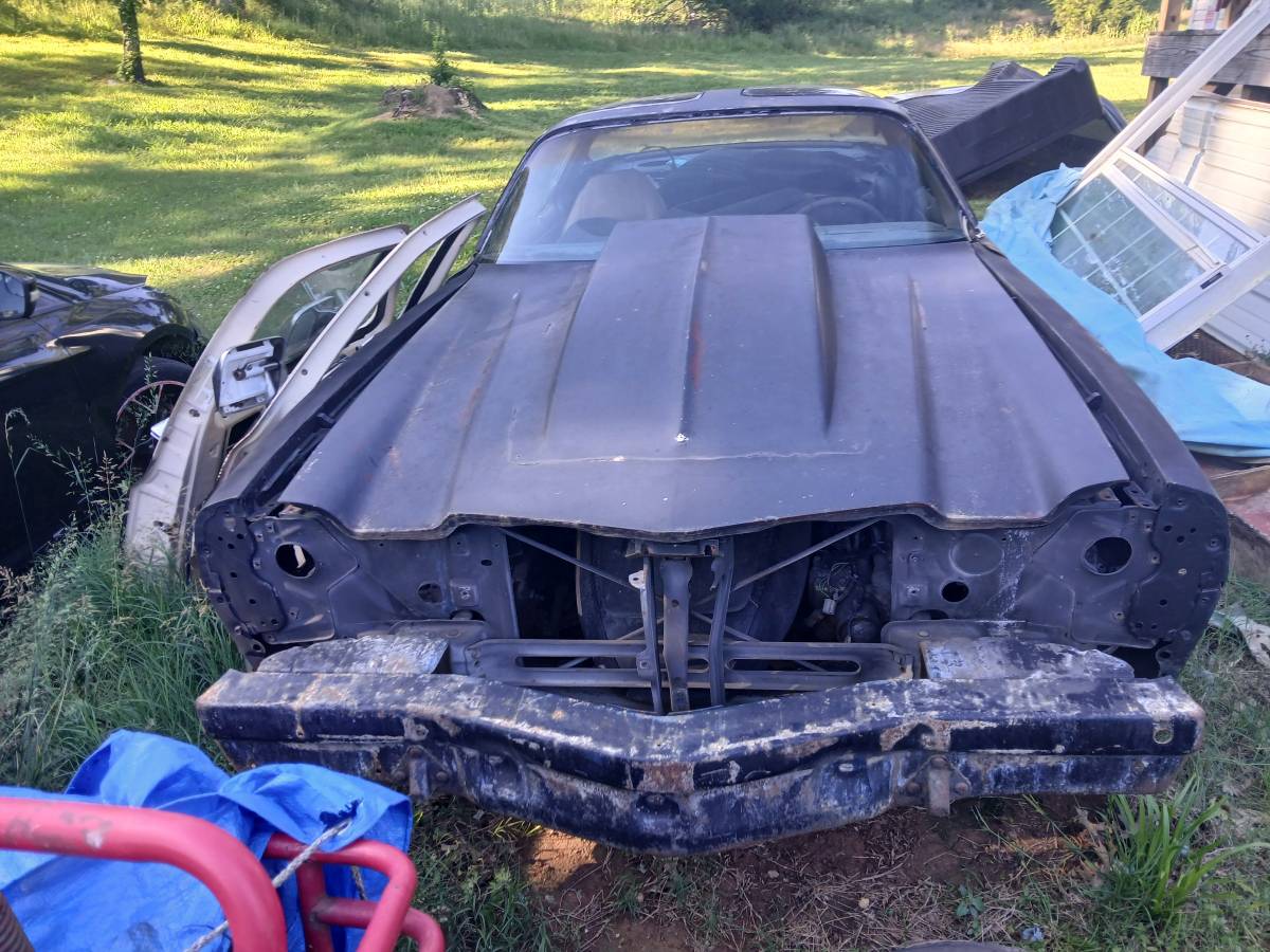 81-camaro-1981-black-2