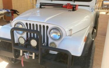 82-jeep-cj-7-1982-white-1
