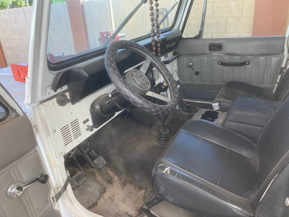 82-jeep-cj-7-1982-white-4