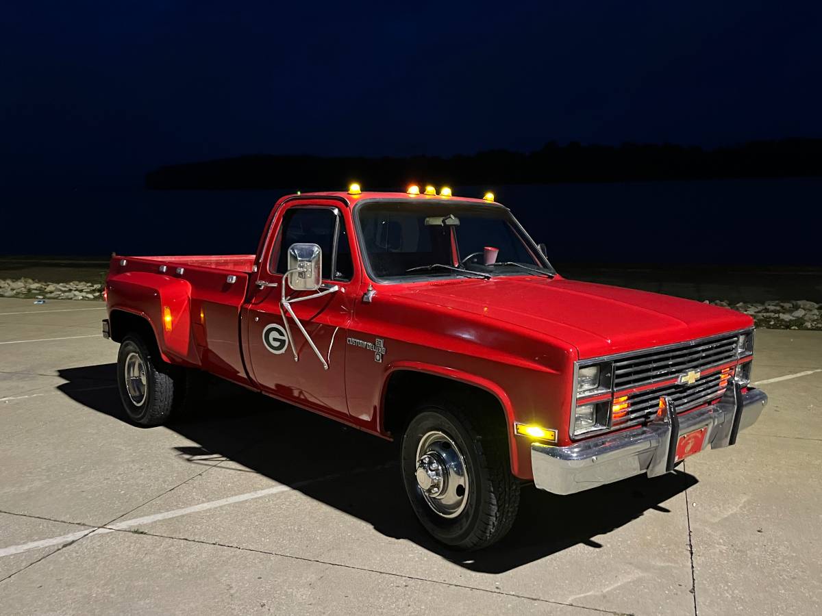 84-chevrolet-1984-red-1