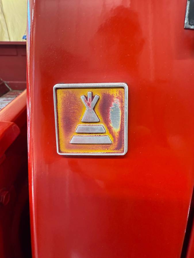84-chevrolet-1984-red-9