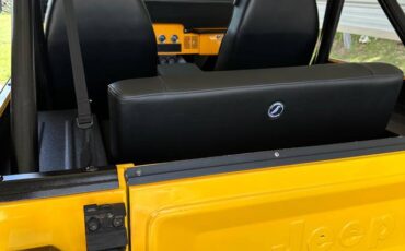 85-cj7-renegade-1985-yellow-11