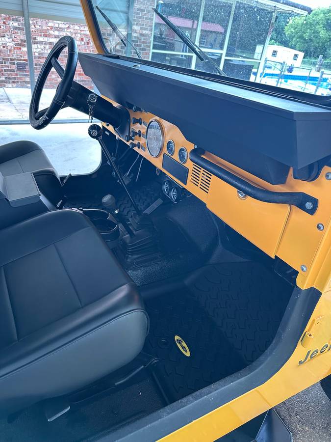 85-cj7-renegade-1985-yellow-5