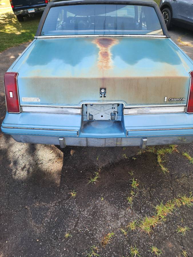 85-cutlass-supreme-1985-blue-2