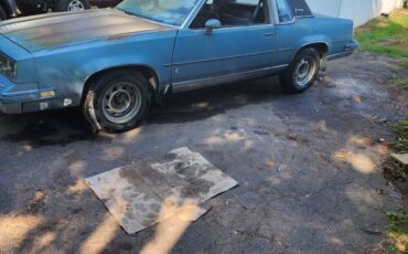 85-cutlass-supreme-1985-blue