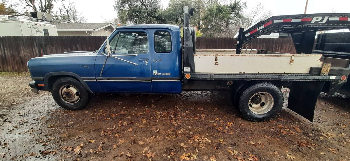93-dodge-3500-diesel-1993-blue-4