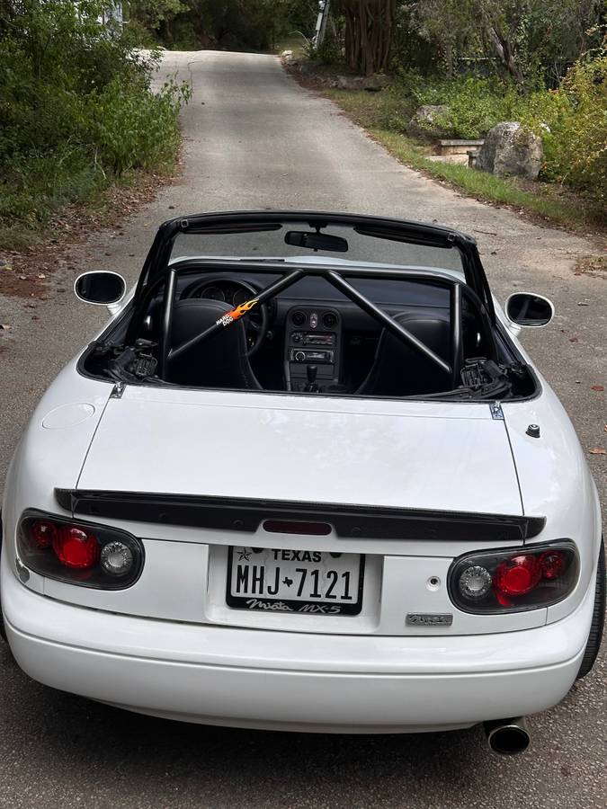 93-mazda-miata-mx5-1993-white-10