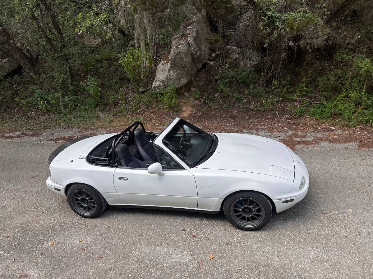 93-mazda-miata-mx5-1993-white-11