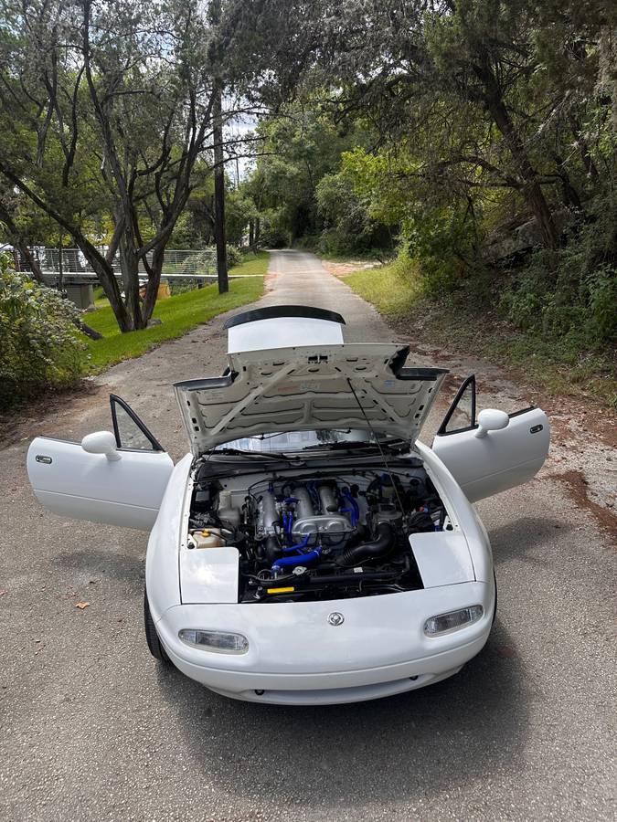 93-mazda-miata-mx5-1993-white-7